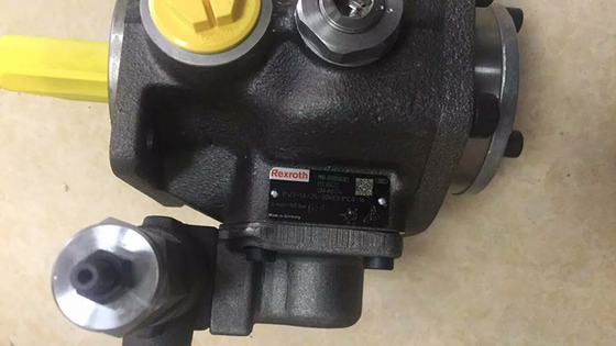 PV7-1X/06-10RA01MA0-10-P70Q12 Rexroth PV series brand variable vane pump