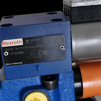 R900909665	LC32A40D7X Rexroth   plunger  pump  brand  new  original  variable  gear pump