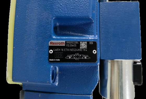 R900923103	DBW10B1-5X/200-6EG24N9K4 In stock   Rexroth  hydraulic  solenoid  valve  hydraulic  oil pump