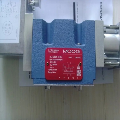 D633K2038B AuthenticGuaranteeBufferAmplifierServoValveMOOGUSA